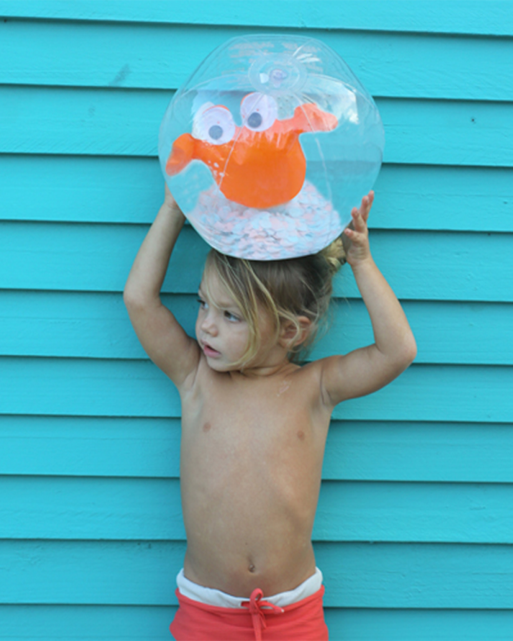 [ SUNNY LIFE ]  3D Inflatable beach ball Sonny the Sea creature neon Orange
